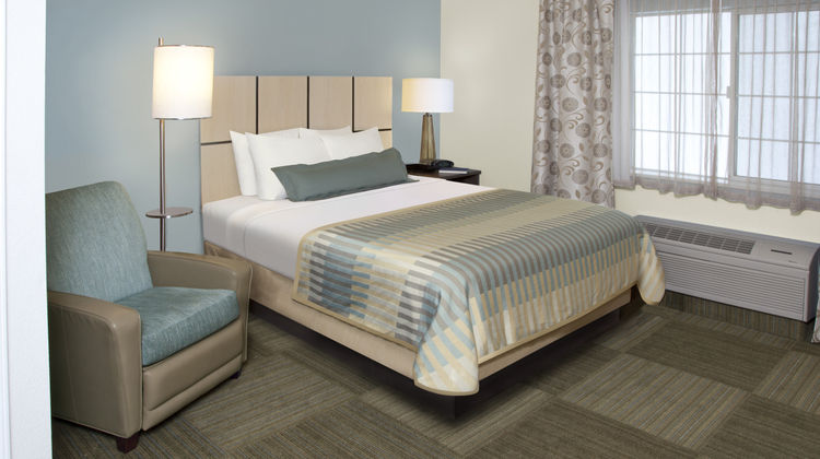Candlewood Suites Waco Room
