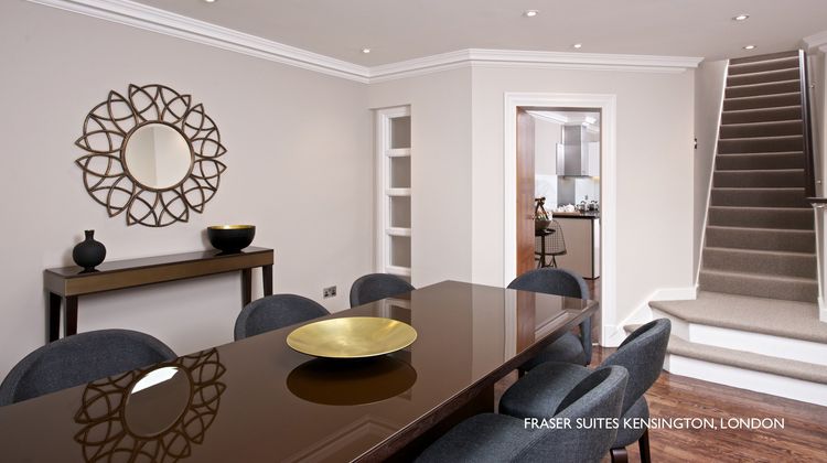 Fraser Suites Kensington Room