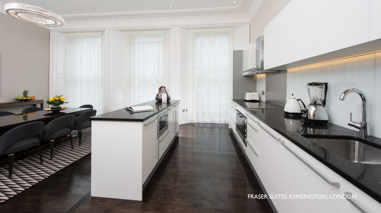 <b>Fraser Suites Kensington Room</b>. Images powered by <a href="https://www.leonardoworldwide.com/" title="Leonardo Worldwide" target="_blank">Leonardo</a>.