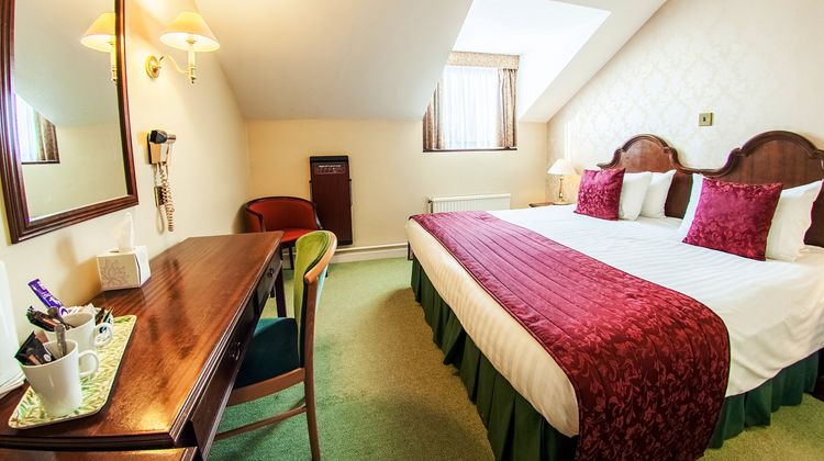 Patshull Park Hotel, Golf & Country Club Room