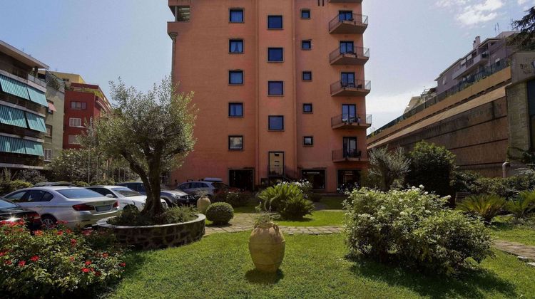 Grand Hotel Tiberio Exterior