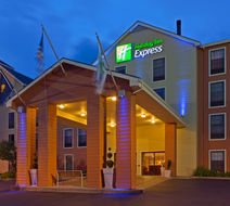 Holiday Inn Express Exterior