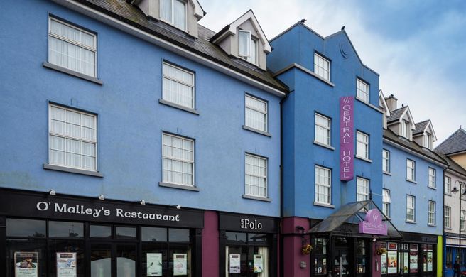 Central Hotel Tullamore Exterior