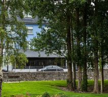 Central Hotel Tullamore Exterior