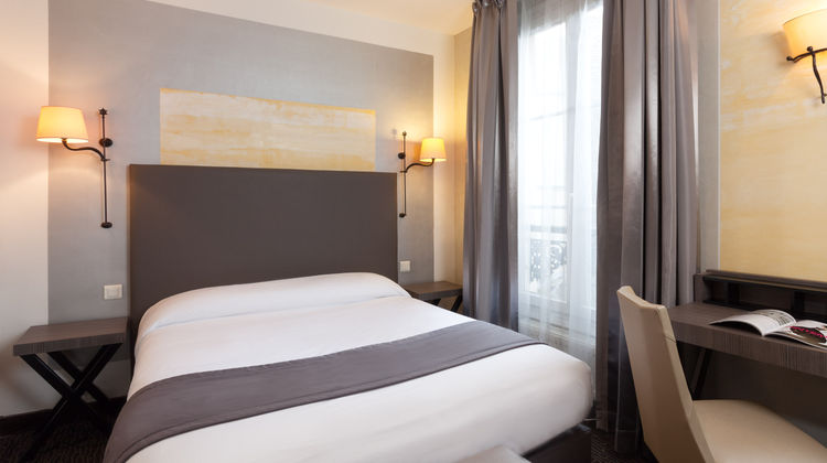 Hotel Edouard VI Room
