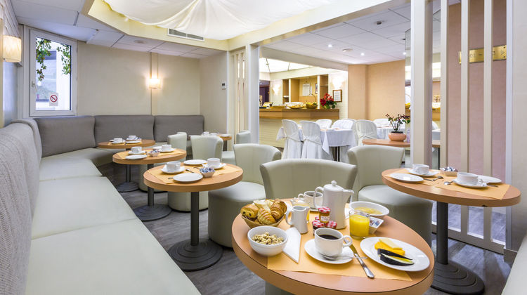 Fertel Etoile Hotel Restaurant