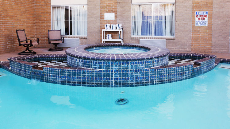 Holiday Inn Express Pool