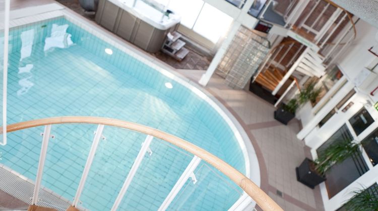 Aurum Hotel Pool