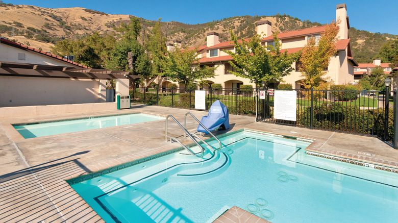 <b>WorldMark Clear Lake Pool</b>. Images powered by <a href="https://www.leonardoworldwide.com/" title="Leonardo Worldwide" target="_blank">Leonardo</a>.