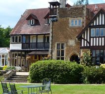 Farnham House Hotel Exterior