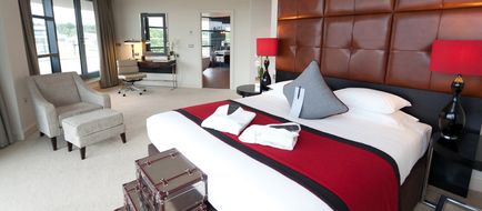 Brooklands Hotel Surrey Room