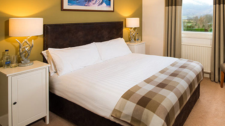 The Glencoe Inn Room