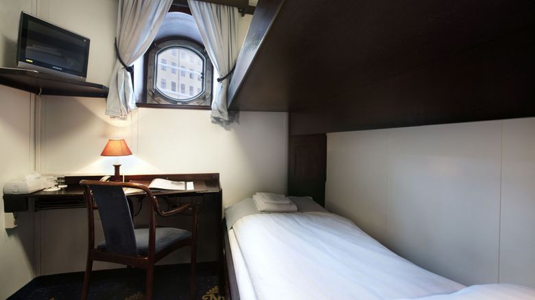 <b>Malardrottningen Yacht Hotel Room</b>. Images powered by <a href="https://www.leonardoworldwide.com/" title="Leonardo Worldwide" target="_blank">Leonardo</a>.