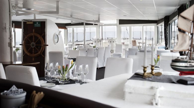 <b>Malardrottningen Yacht Hotel Restaurant</b>. Images powered by <a href="https://www.leonardoworldwide.com/" title="Leonardo Worldwide" target="_blank">Leonardo</a>.