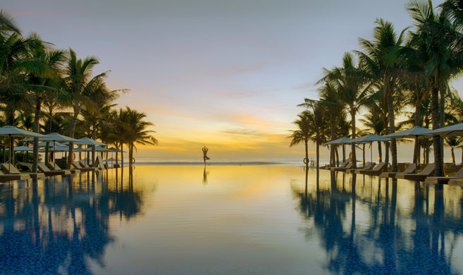 Naman Retreat & Residences Exterior