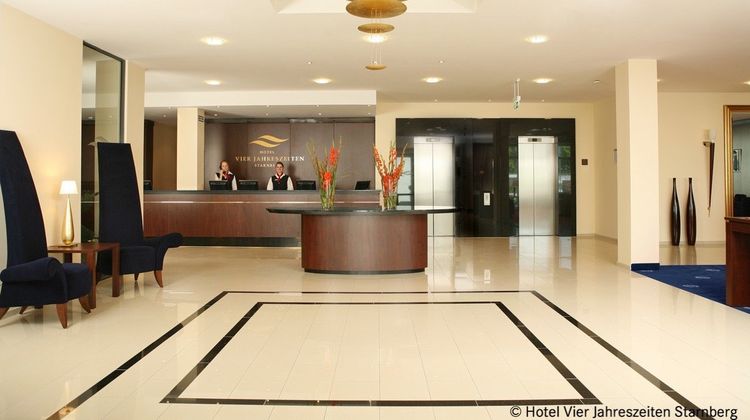 Hotel Vier Jahreszeiten Starnberg Lobby