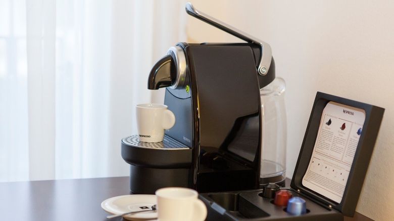 <b>Hotel Vier Jahreszeiten Starnberg Room</b>. Images powered by <a href="https://www.leonardoworldwide.com/" title="Leonardo Worldwide" target="_blank">Leonardo</a>.