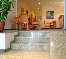 Hotel Boulevard Lobby