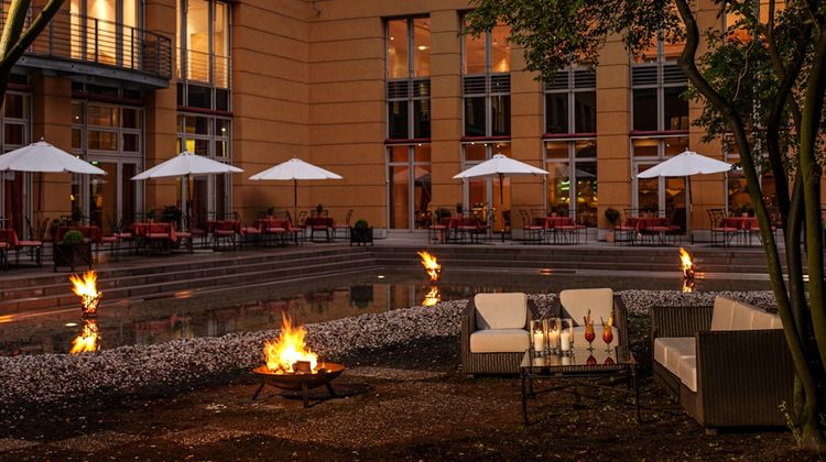 Hotel Elbflorenz Dresden Exterior
