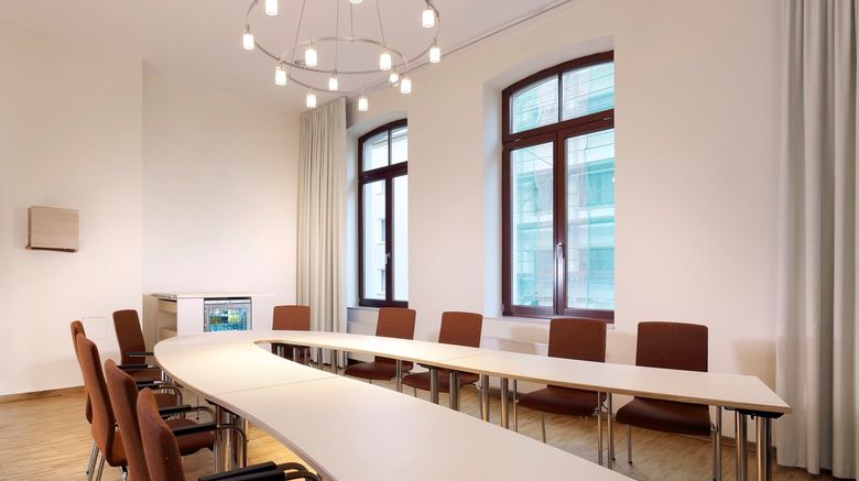 <b>Flandrischer Hof Hotel Meeting</b>. Images powered by <a href="https://www.leonardoworldwide.com/" title="Leonardo Worldwide" target="_blank">Leonardo</a>.