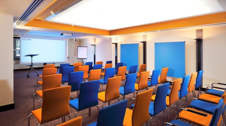 <b>Flandrischer Hof Hotel Meeting</b>. Images powered by <a href="https://www.leonardoworldwide.com/" title="Leonardo Worldwide" target="_blank">Leonardo</a>.