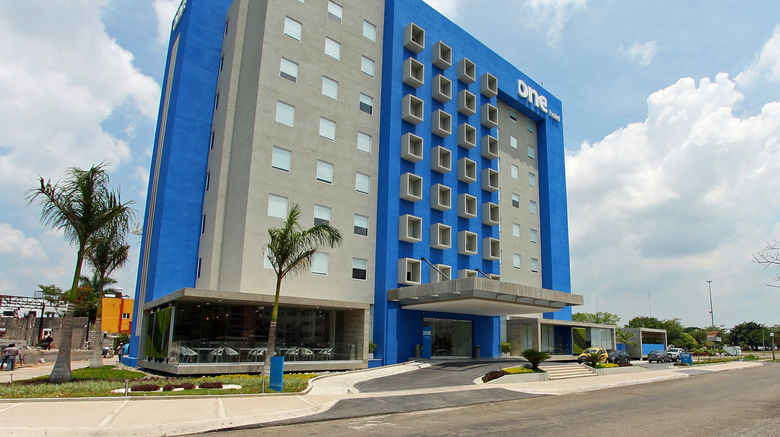 <b>One Villahermosa 2000 Exterior</b>. Images powered by <a href="https://www.leonardoworldwide.com/" title="Leonardo Worldwide" target="_blank">Leonardo</a>.