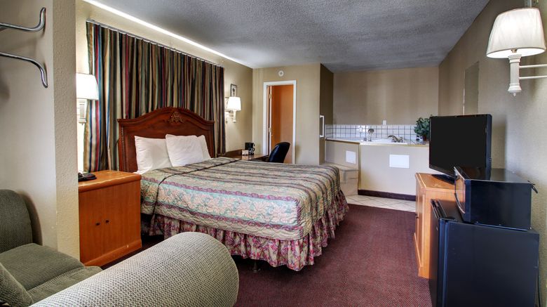 <b>Key West Inn Suite</b>. Images powered by <a href="https://www.leonardoworldwide.com/" title="Leonardo Worldwide" target="_blank">Leonardo</a>.