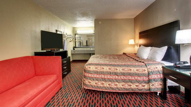 <b>Key West Inn Room</b>. Images powered by <a href="https://www.leonardoworldwide.com/" title="Leonardo Worldwide" target="_blank">Leonardo</a>.
