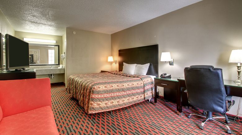 <b>Key West Inn Room</b>. Images powered by <a href="https://www.leonardoworldwide.com/" title="Leonardo Worldwide" target="_blank">Leonardo</a>.