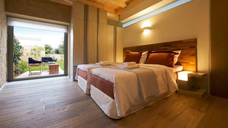 <b>Conte Marino Luxury Villas Suite</b>. Images powered by <a href="https://www.leonardoworldwide.com/" title="Leonardo Worldwide" target="_blank">Leonardo</a>.