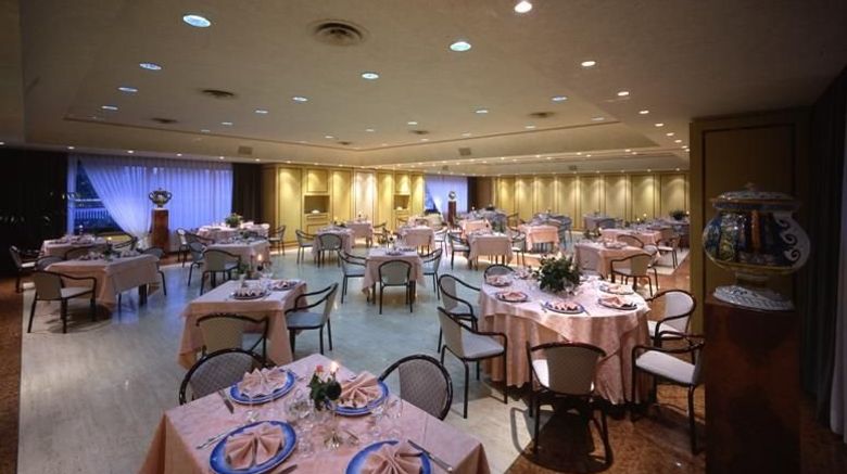 <b>Garden Hotel Restaurant</b>. Images powered by <a href="https://www.leonardoworldwide.com/" title="Leonardo Worldwide" target="_blank">Leonardo</a>.