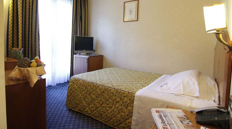 Garden Hotel Room