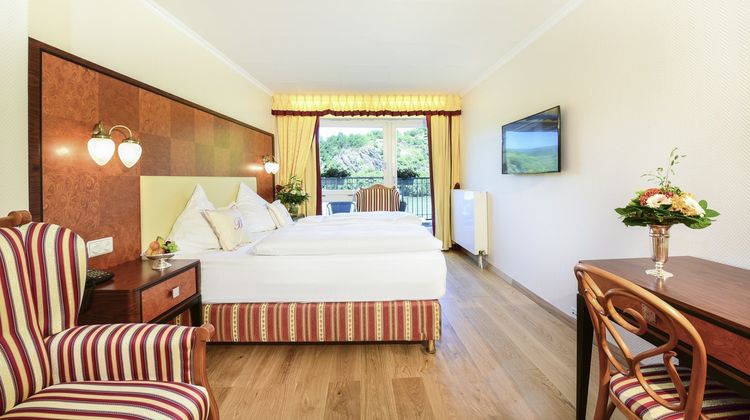 Bellevue Rheinhotel Room