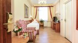 <b>Bellevue Rheinhotel Room</b>. Images powered by <a href="https://www.leonardoworldwide.com/" title="Leonardo Worldwide" target="_blank">Leonardo</a>.