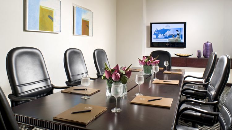 Somerset Hoa Binh Meeting