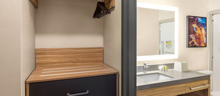 Candlewood Suites Pittston Room