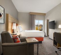 Candlewood Suites Pittston Room