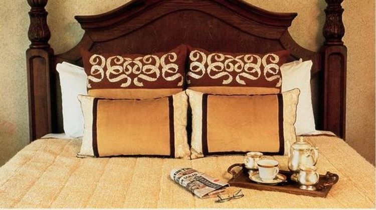 Jaypee Palace Hotel Suite