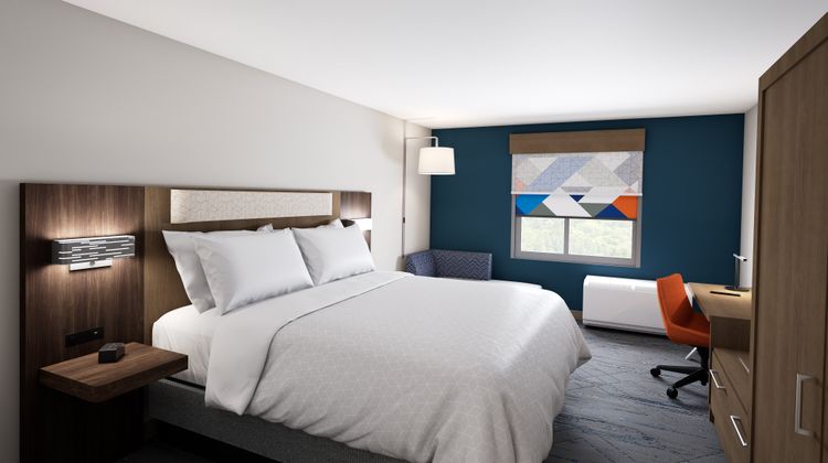 Holiday Inn Exp CSG Northeast Room