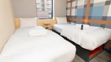 easyHotel Glasgow City Centre Room
