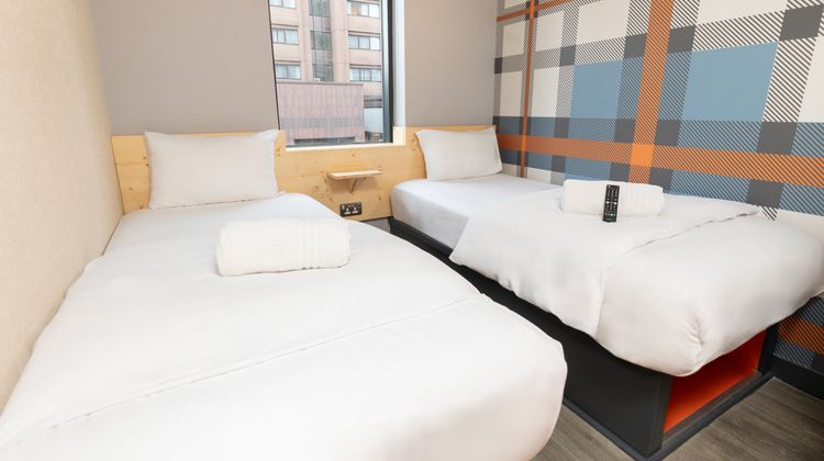 easyHotel Glasgow City Centre Room