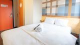 easyHotel Glasgow City Centre Room