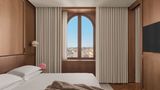 The Rome Edition Room