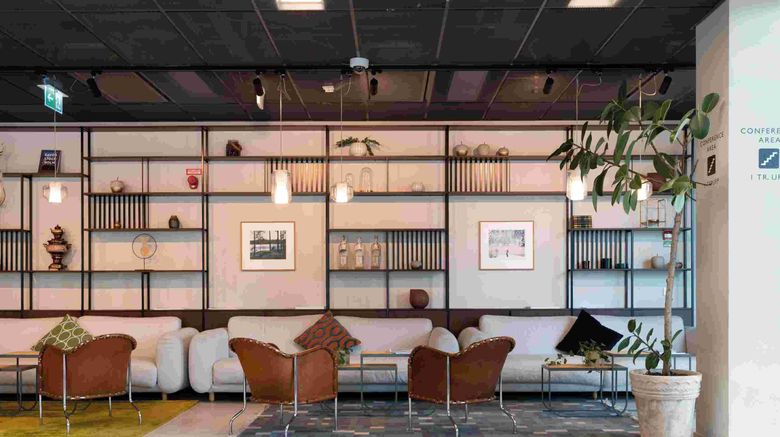 <b>Elite Hotel Carolina Tower, Stockholm Lobby</b>. Images powered by <a href="https://www.leonardoworldwide.com/" title="Leonardo Worldwide" target="_blank">Leonardo</a>.