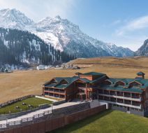 Four Points by Sheraton Sonmarg Resort Exterior
