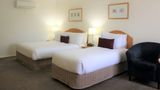 Carlyle Suites & Apartments Room