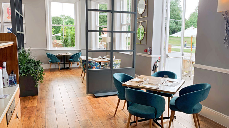<b>Oakley Hall Hotel Basingstoke Restaurant</b>. Images powered by <a href="https://www.leonardoworldwide.com/" title="Leonardo Worldwide" target="_blank">Leonardo</a>.
