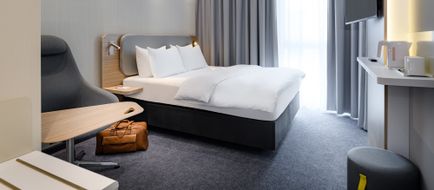 Holiday Inn Express Munich Airport Room