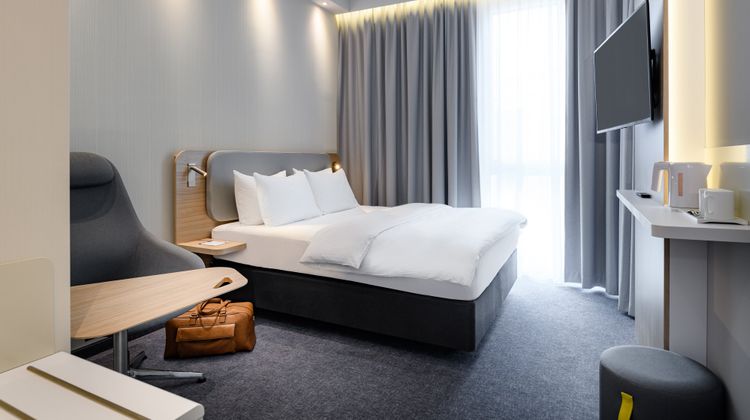 Holiday Inn Express Munich Airport Room