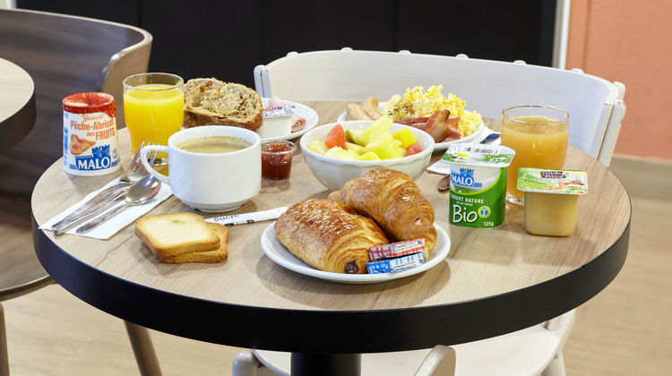 B&B Hotel Paris Gonesse Parc des Expos Restaurant
